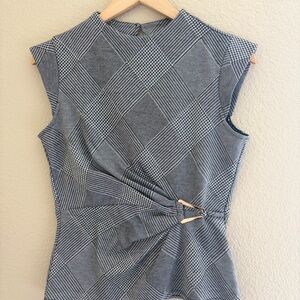 Elegant Blue Plaid Women's Top